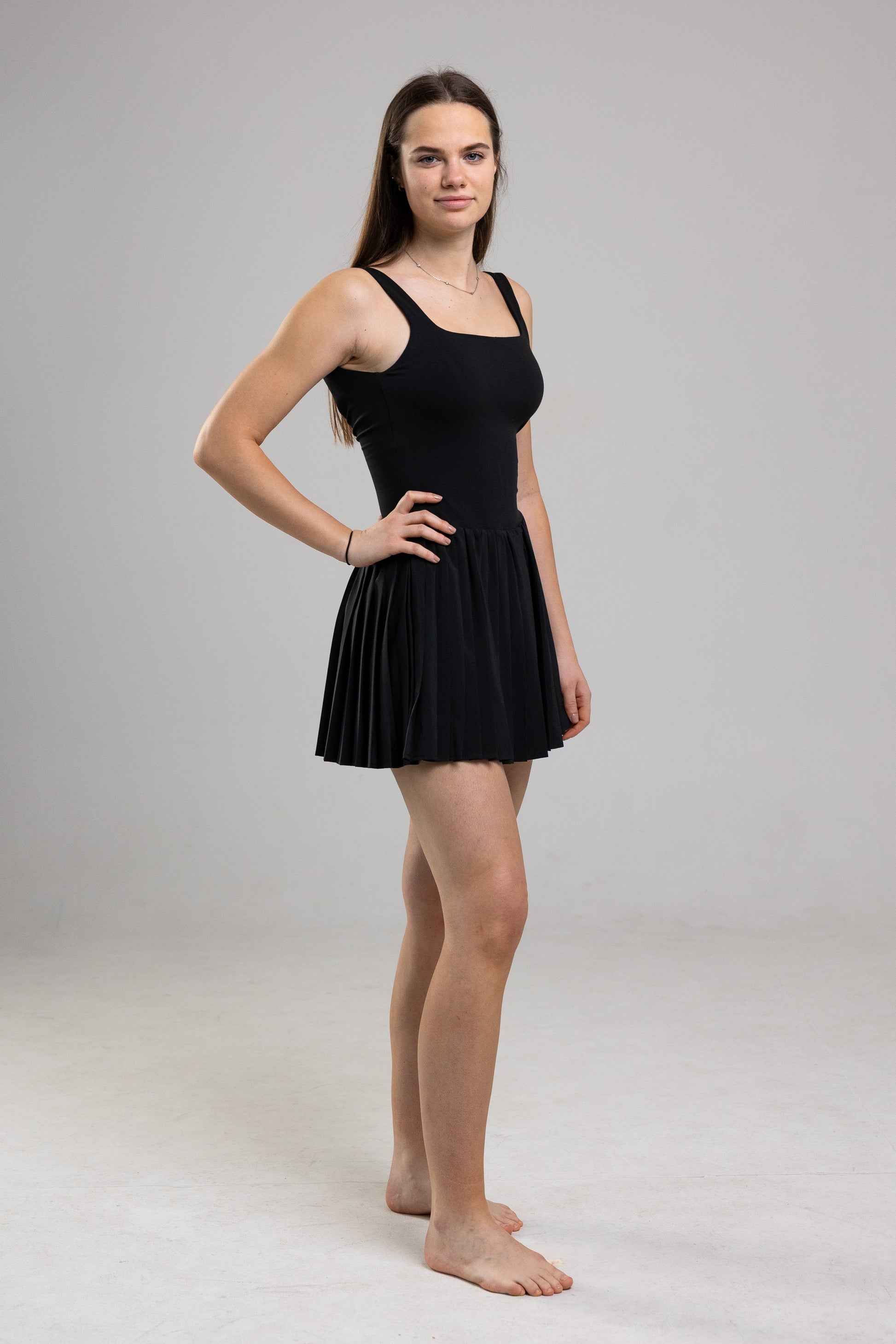 Čierne športové šaty Nika